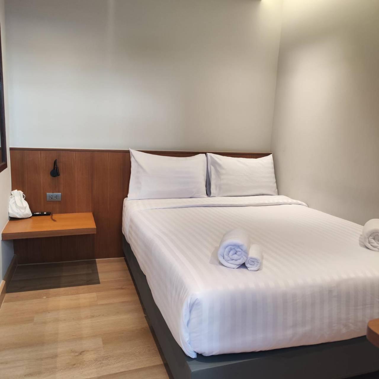 Rooms At Number60 Khaosan Bangkok Luaran gambar