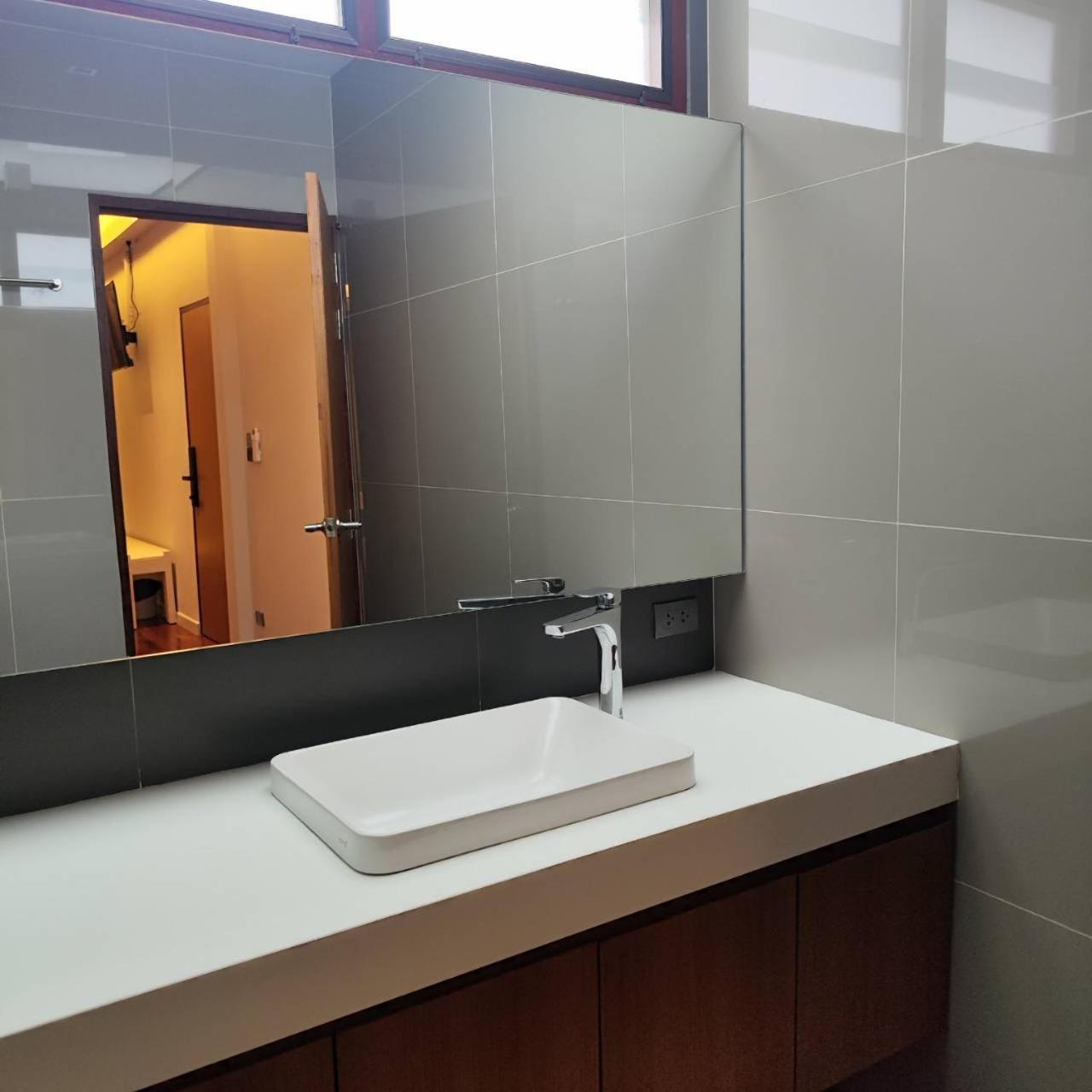 Rooms At Number60 Khaosan Bangkok Luaran gambar