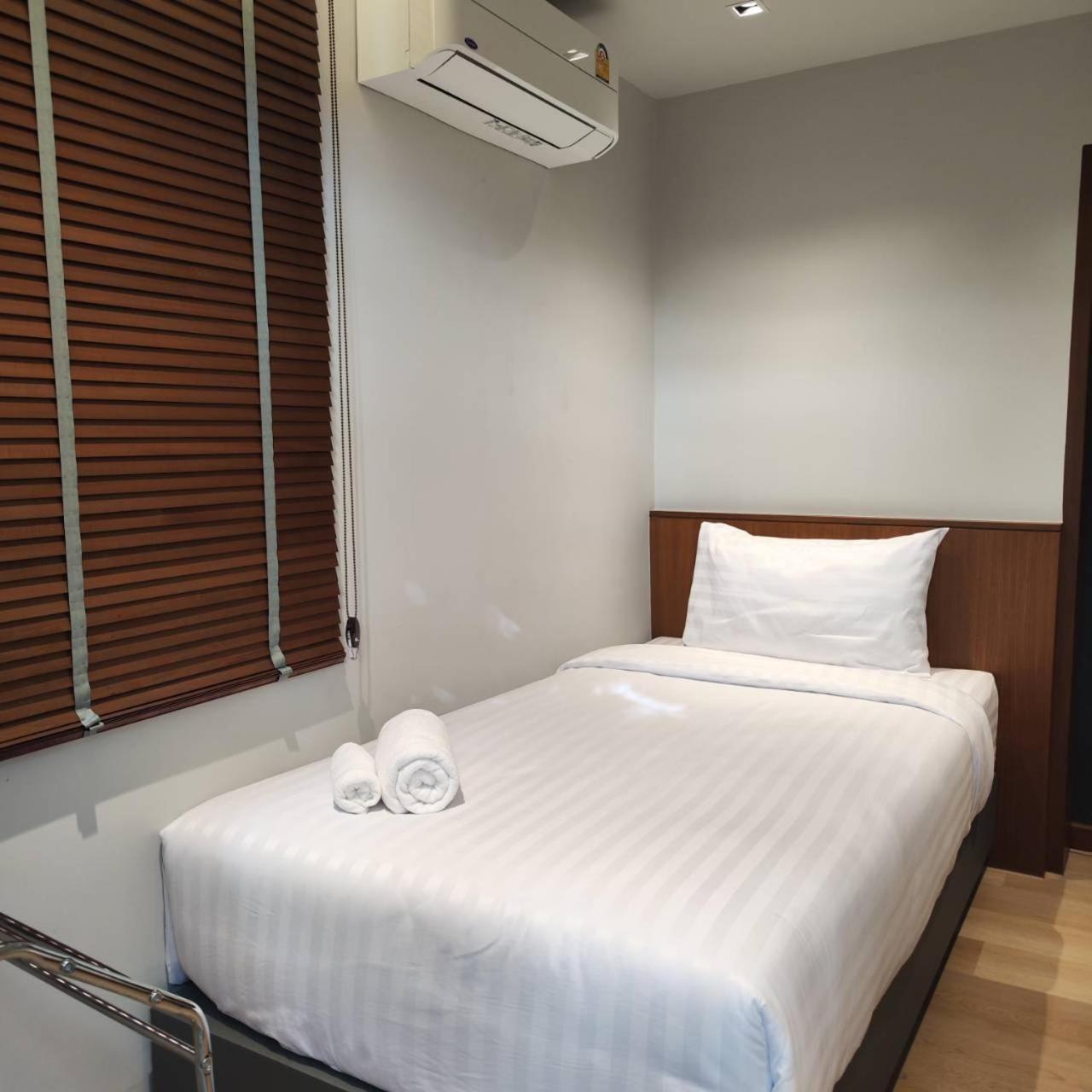 Rooms At Number60 Khaosan Bangkok Luaran gambar